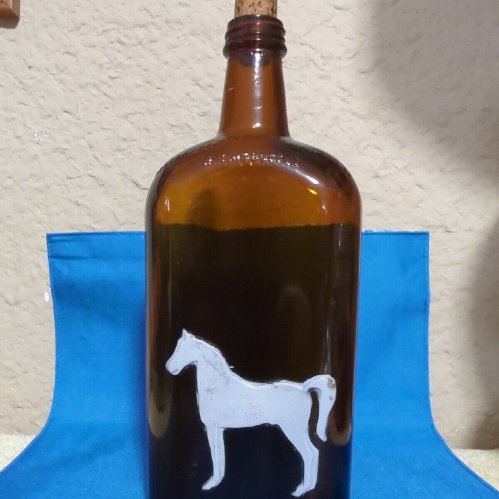 Antiqu White Horse Distilleries Glass Whiskey Bottle/Cork Clascow Scotland Empty - Picture 12 of 12